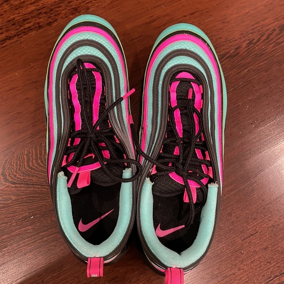 Nike Air Max - Picture 1 of 7